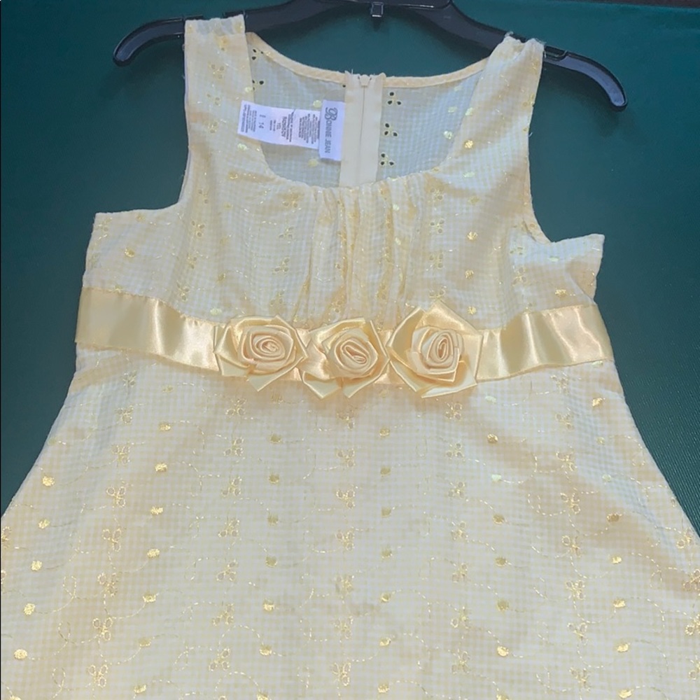 Dress - Picture 2 of 4